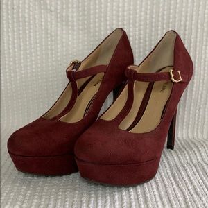 Gianni Bini Red T-Strap Heels, Size 7.5